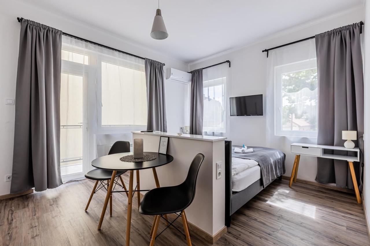 Marusius Apartmanház Mako Bagian luar foto