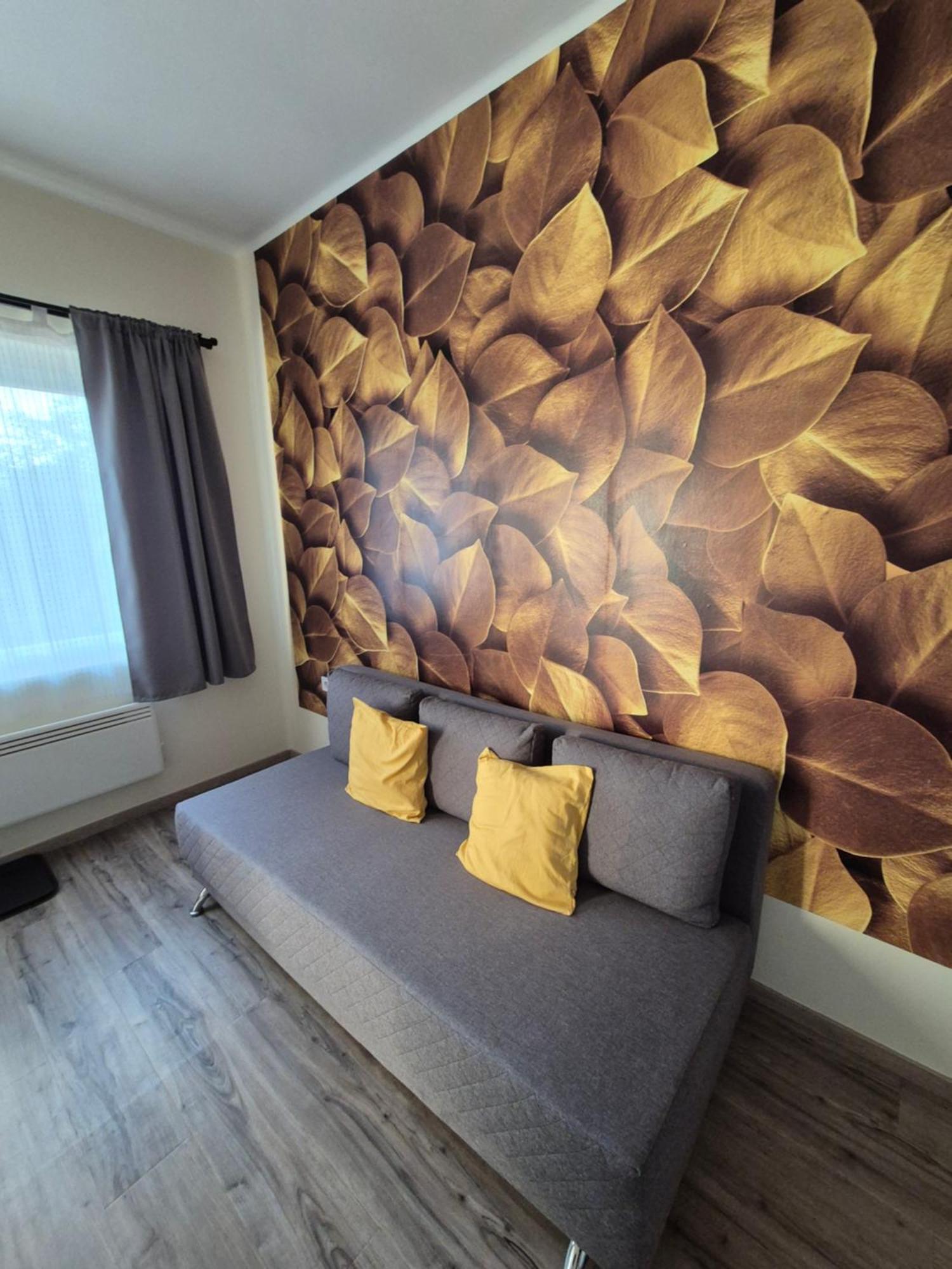 Marusius Apartmanház Mako Bagian luar foto