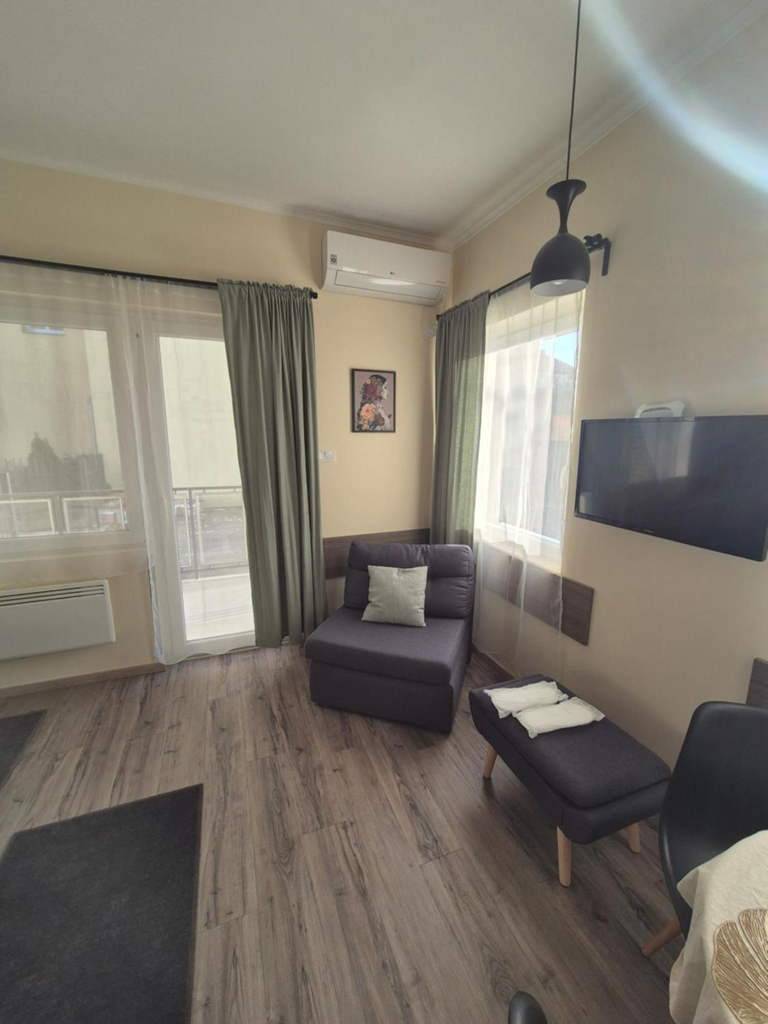Marusius Apartmanház Mako Bagian luar foto